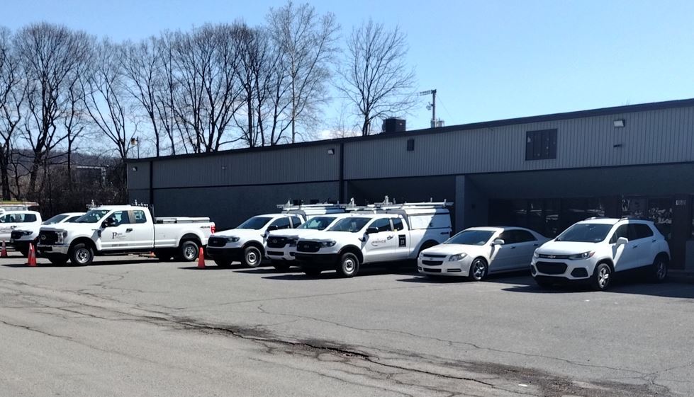 More Photos Of 160 Water St, Reading Flex For Lease