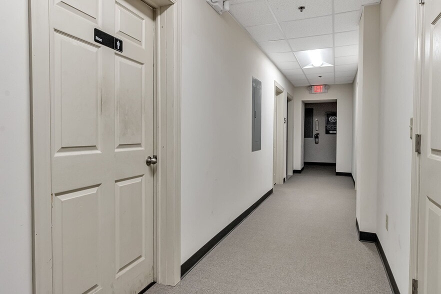 More Photos Of 2-85 Bristol Ln, Ellicottville General Retail For Lease