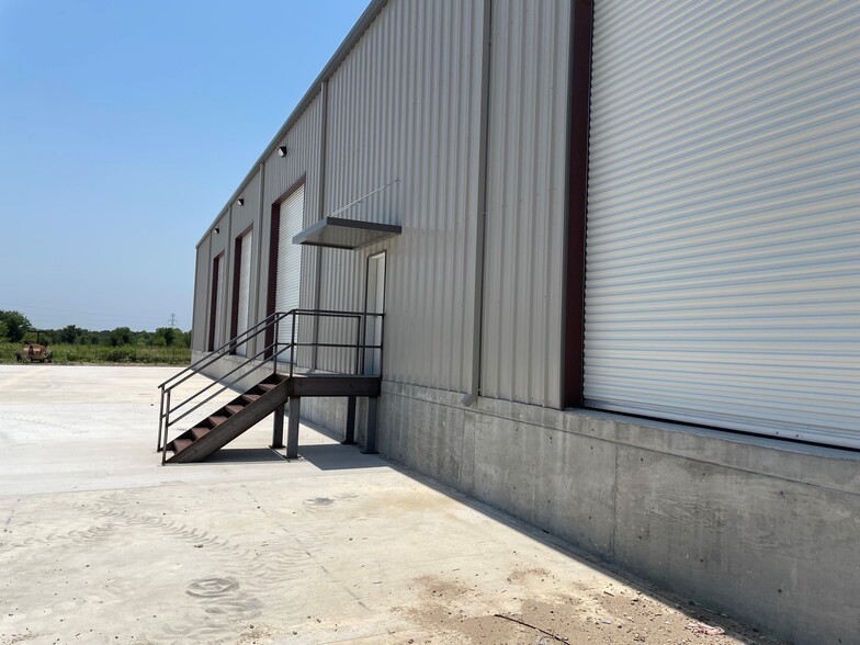 Primary Photo Of TBD N IH 35 @ Dewberry Way, Elm Mott Industrial For Lease