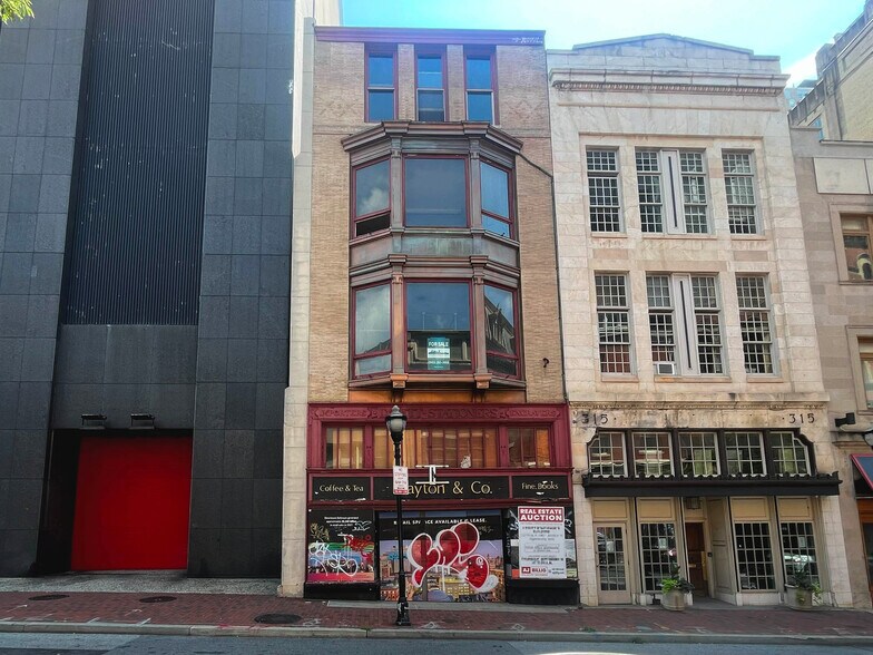 More Photos Of 317 N Charles St, Baltimore Office For Sale