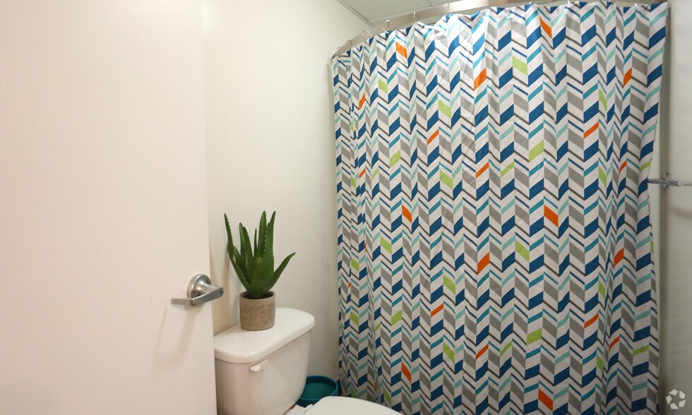 More Photos Of 17 N 18th St, Richmond Apartments For Lease