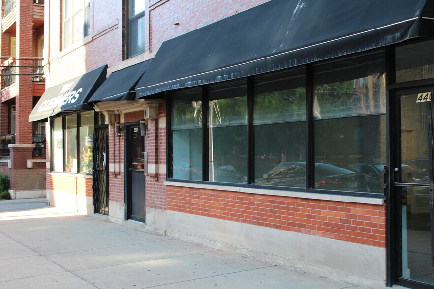 More Photos Of 4407 N Hazel St, Chicago Apartments For Lease