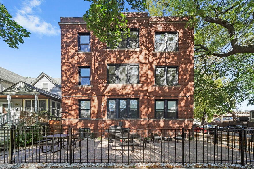 More Photos Of 4636 N Hamilton Ave, Chicago Multifamily For Sale