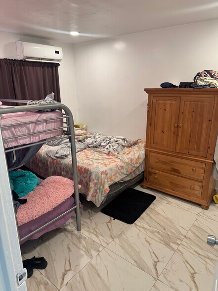 More Photos Of 3932 SW 12th Pl, Fort Lauderdale Apartments For Sale