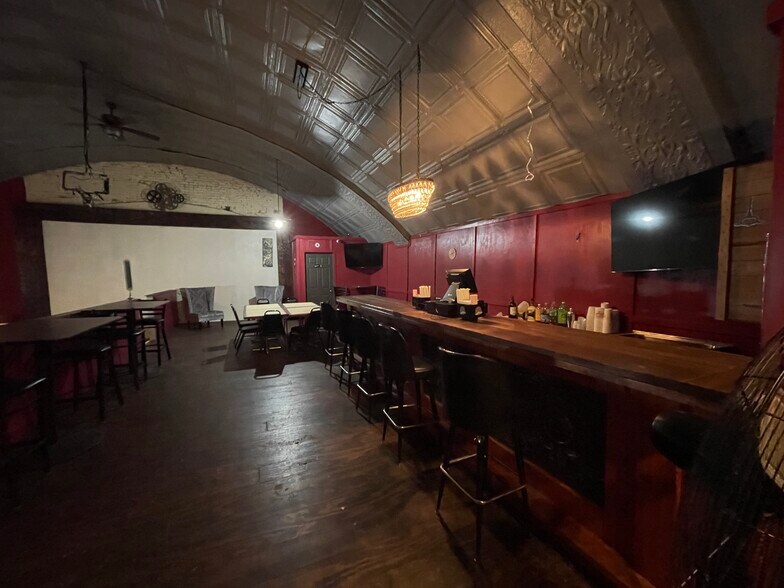 More Photos Of 732-734 Brookline Blvd, Pittsburgh Storefront Retail Residential For Sale