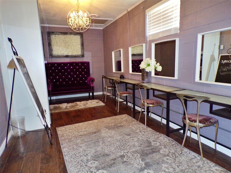 More Photos Of 6251 Wichita St, Fort Worth Religious Facility For Sale