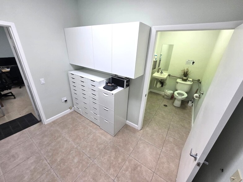 More Photos Of 3660 NW 126th Ave, Coral Springs Warehouse For Sale