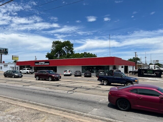 Primary Photo Of 105 W Veterans Memorial Blvd, Killeen Auto Repair For Sale