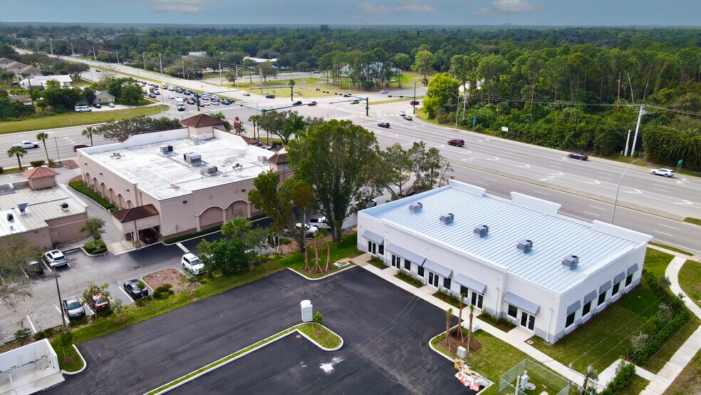 More Photos Of 2772 Santa Barbara Blvd, Naples Medical For Lease