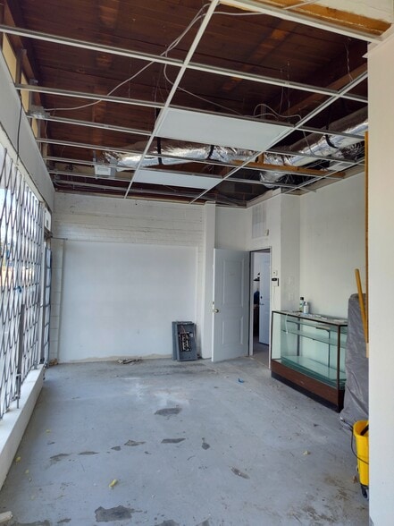 More Photos Of 6825 Richmond Hwy, Alexandria Freestanding For Sale