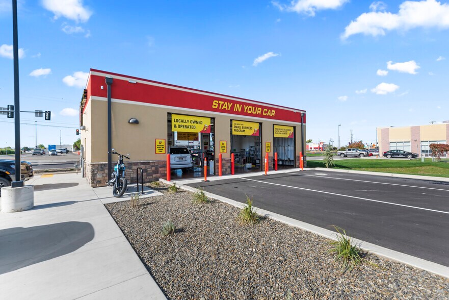 More Photos Of 5209 Cleveland Blvd, Caldwell Auto Repair For Sale