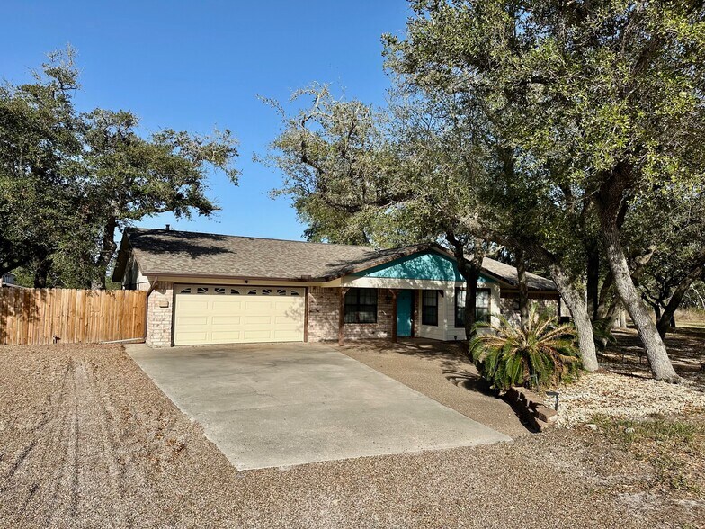 More Photos Of 1524 16th St, Rockport Manufactured Housing Mobile Home Park For Sale