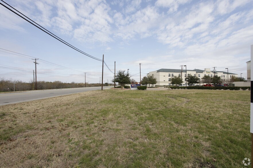 Primary Photo Of 2191 Chisholm Trail Rd, Round Rock Land For Sale