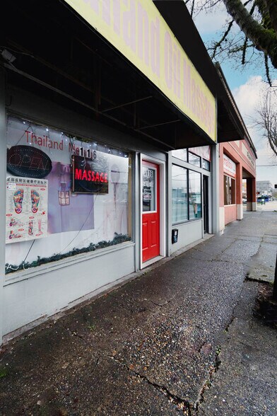 More Photos Of 116-118 State Ave NE, Olympia Storefront For Sale