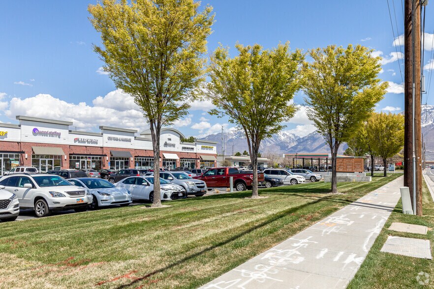 More Photos Of 196 W 12300 S, Draper Freestanding For Lease