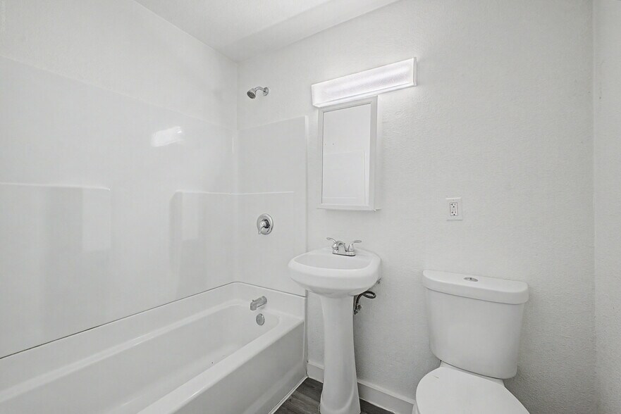More Photos Of , Tucson Multifamily For Sale