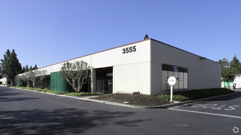 Primary Photo Of 3555 Harbor Gateway S, Costa Mesa Light Manufacturing For Lease