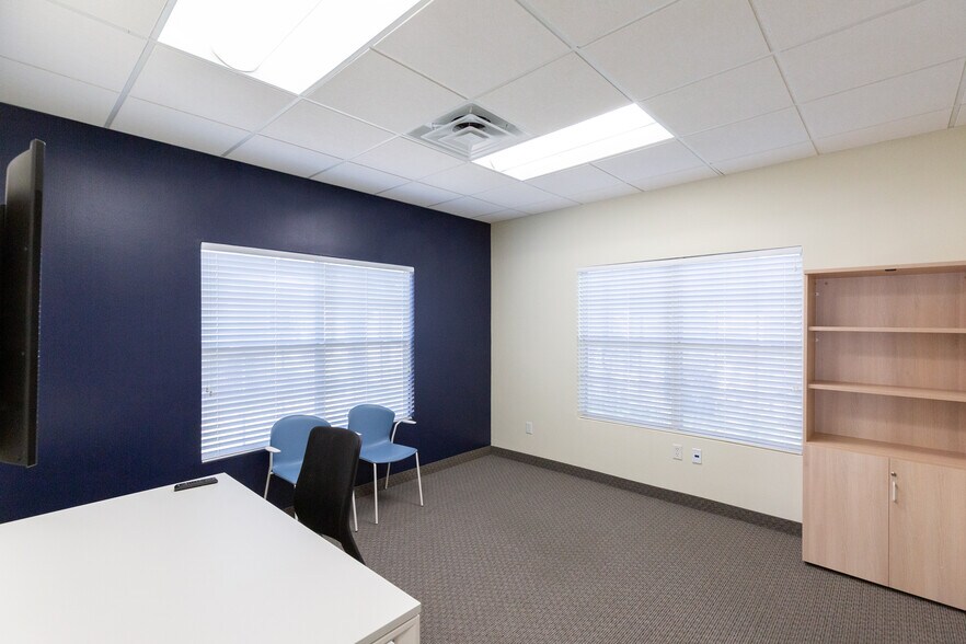 More Photos Of 5156 Village Creek Dr, Plano Medical For Sale