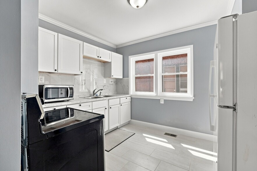More Photos Of 3273 Cortland St, Detroit Apartments For Sale