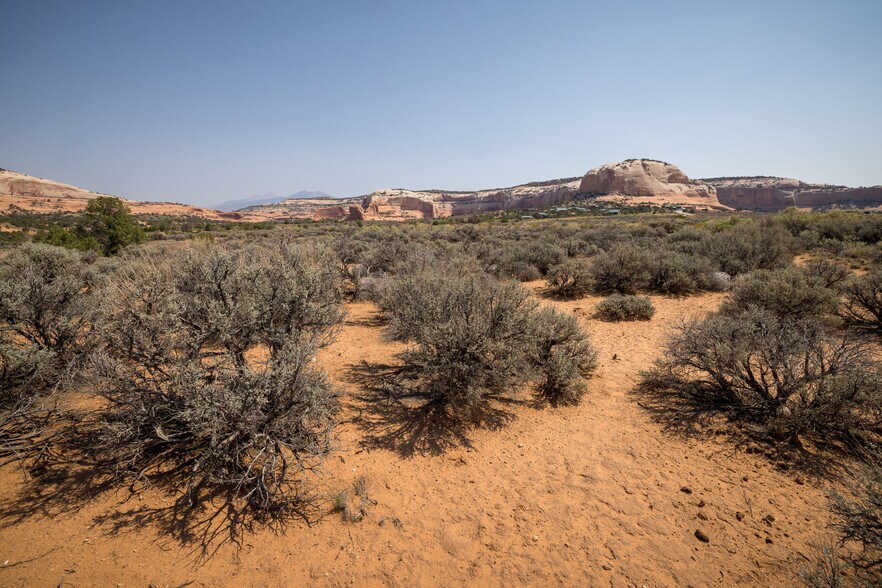 More Photos Of 366 S Joe Wilson Dr, La Sal Land For Sale