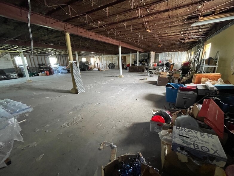 More Photos Of 2400 Delachaise St, New Orleans Specialty For Sale