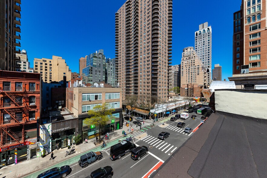 More Photos Of 1501 Third Ave, New York General Retail For Sale