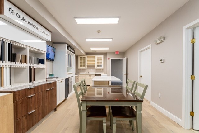 More Photos Of 2 Rhubena St, Framingham Manufacturing For Sale