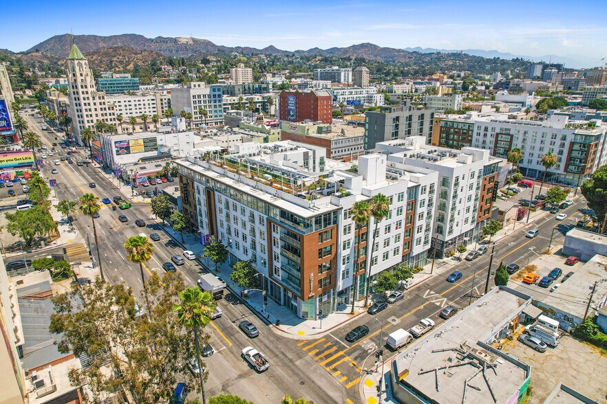 More Photos Of 1600 N Highland Ave, Los Angeles Apartments For Lease