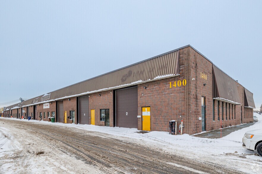 Primary Photo Of 1416-1522 Rue Berlier, Laval Warehouse For Lease