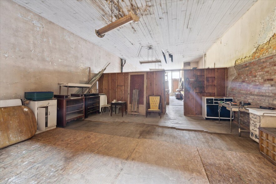 More Photos Of 5505 Lorain Ave, Cleveland Storefront Retail Residential For Sale