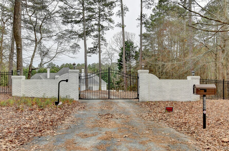 More Photos Of 1000 Grayson Pky, Grayson Land For Sale