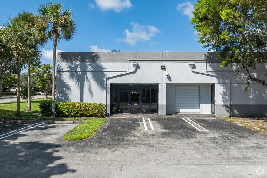 More Photos Of 2100 Park Central Blvd N, Pompano Beach Unknown For Lease