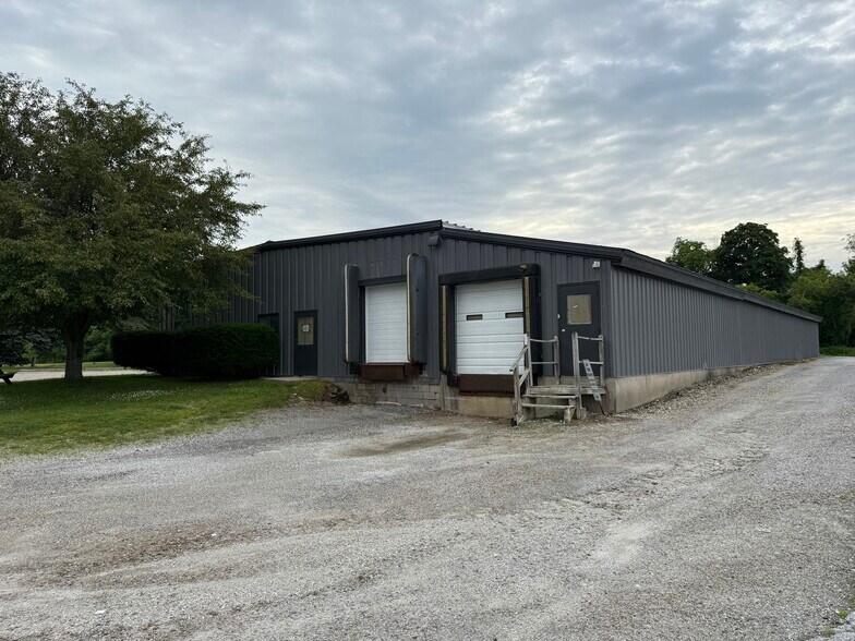 More Photos Of 123 Park St, Rutland Manufacturing For Lease