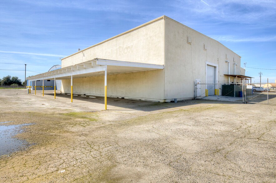 More Photos Of 39400 Clarkson Dr, Kingsburg Warehouse For Sale