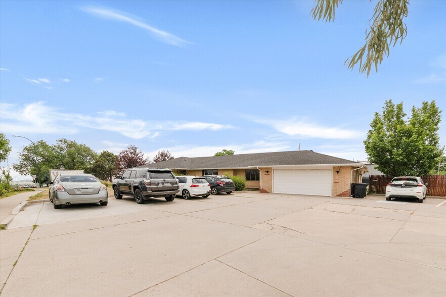 More Photos Of 2880 W 92nd Ave, Federal Heights Office Residential For Lease