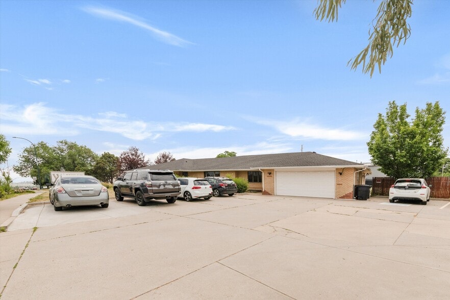 More Photos Of 2880 W 92nd Ave, Federal Heights Office Residential For Sale