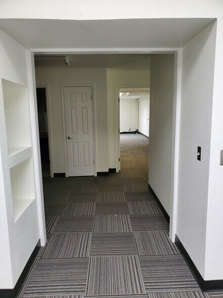 More Photos Of 1445 Bessemer Dr, El Paso Unknown For Lease