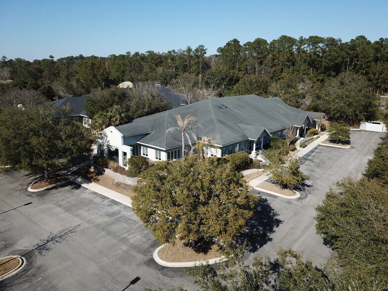 More Photos Of 1701 NW 80th Blvd, Gainesville Office For Sale
