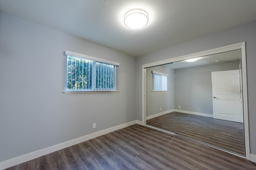More Photos Of 52 Cleveland Ave, San Jose Apartments For Sale