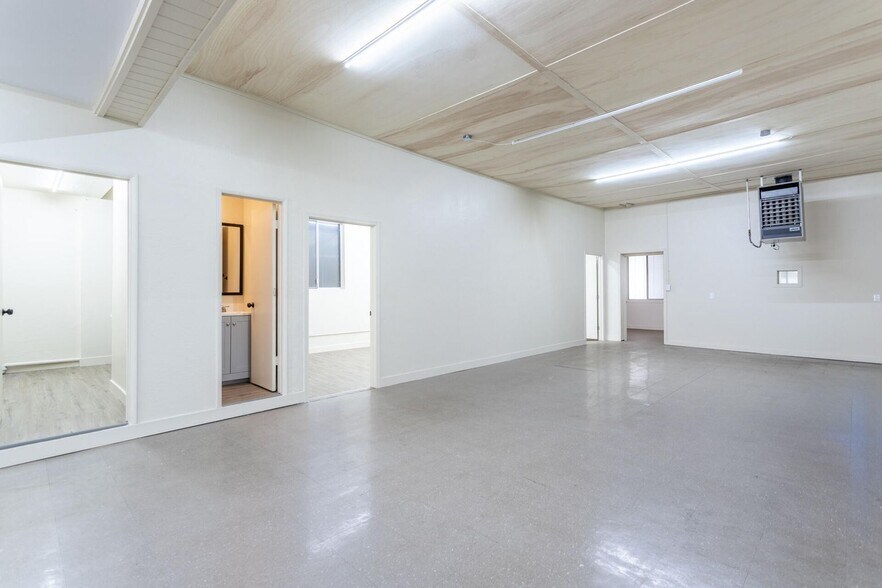 More Photos Of 37087 Main St, Burney Showroom For Sale