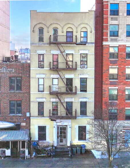 Primary Photo Of 422 E 161st St, Bronx Apartments For Sale