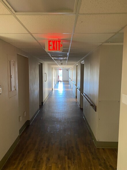 More Photos Of 322 Memorial Dr, Greer Office For Sale