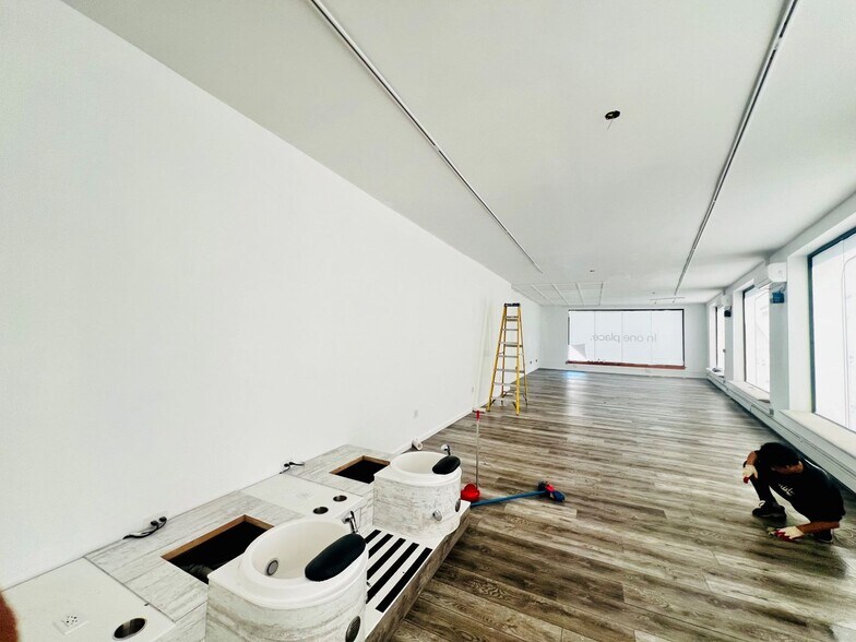 More Photos Of 1 Kenmare St, New York Storefront Retail Office For Lease