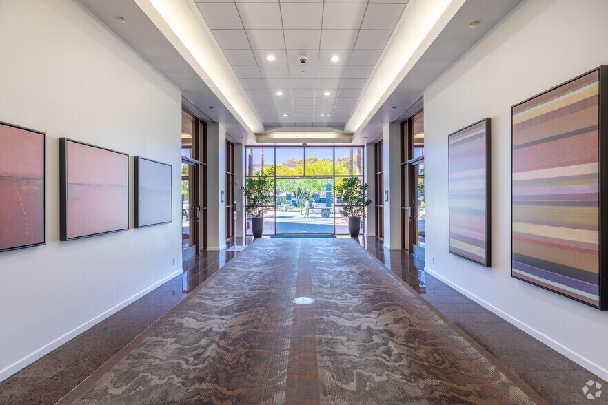 More Photos Of 11975 El Camino Real, San Diego Office For Lease