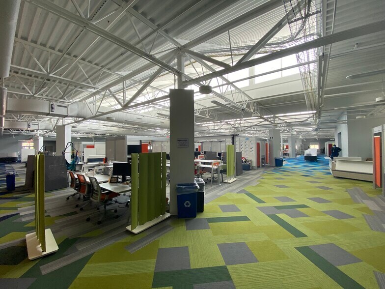 More Photos Of 2387 Clements Ferry Rd, Charleston Office For Lease