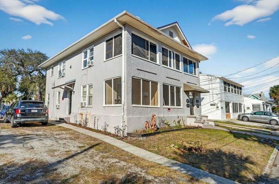 More Photos Of 212 S Oleander Ave, Daytona Beach Apartments For Sale