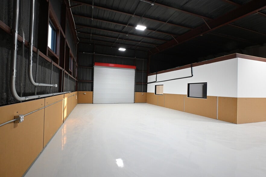 More Photos Of 4272 FM 2484, Salado Unknown For Lease