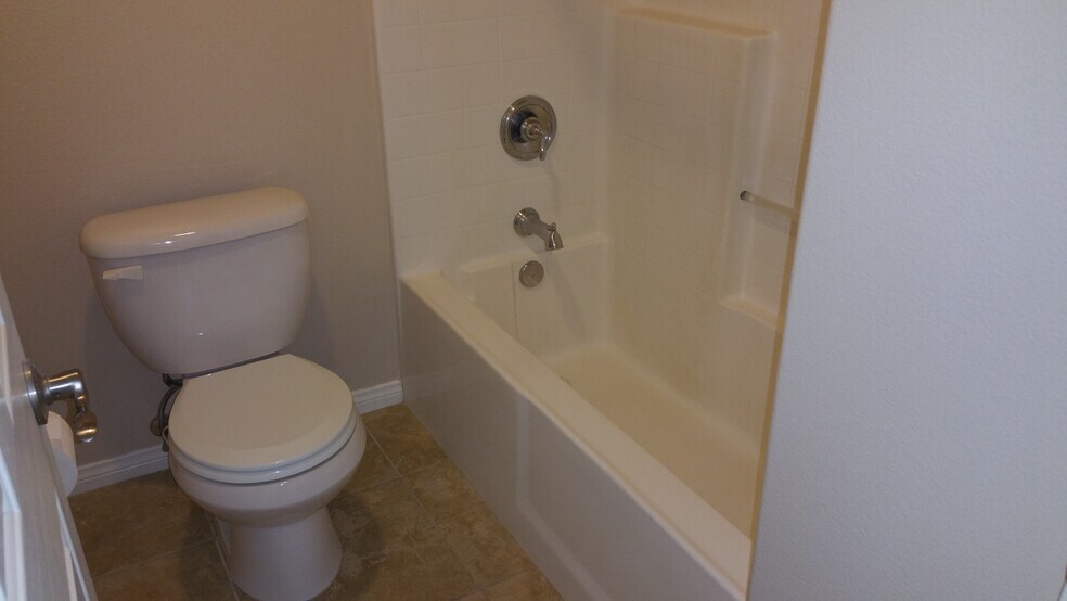 More Photos Of 1510 Orange Ave, Redlands Multifamily For Sale