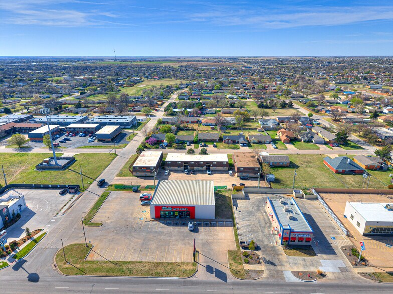 More Photos Of 6401 NW Oak Ave, Lawton Apartments For Sale