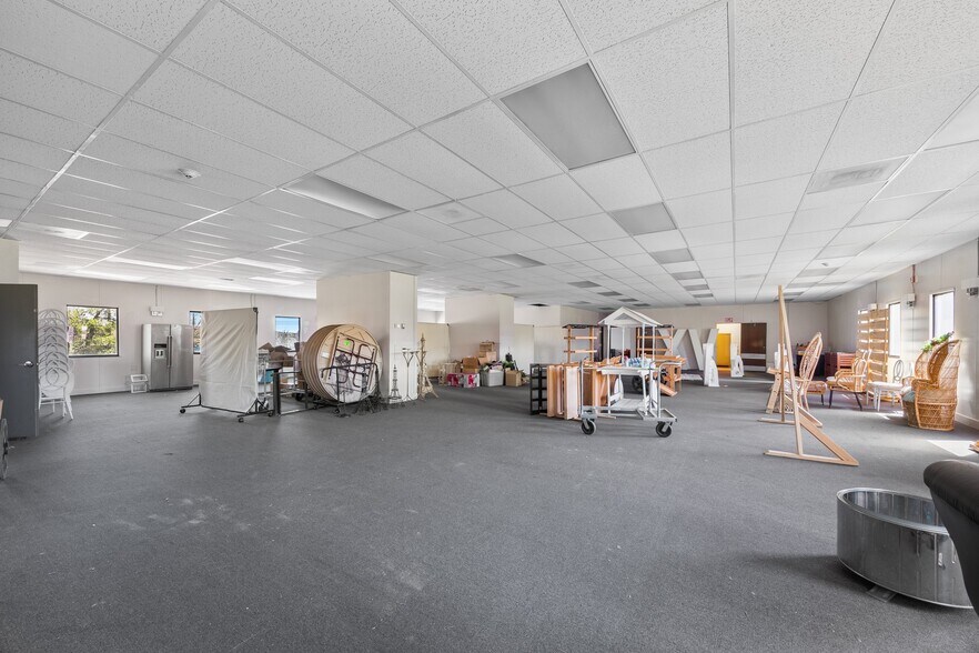 More Photos Of 8550 W 14th Ave, Lakewood Light Manufacturing For Sale